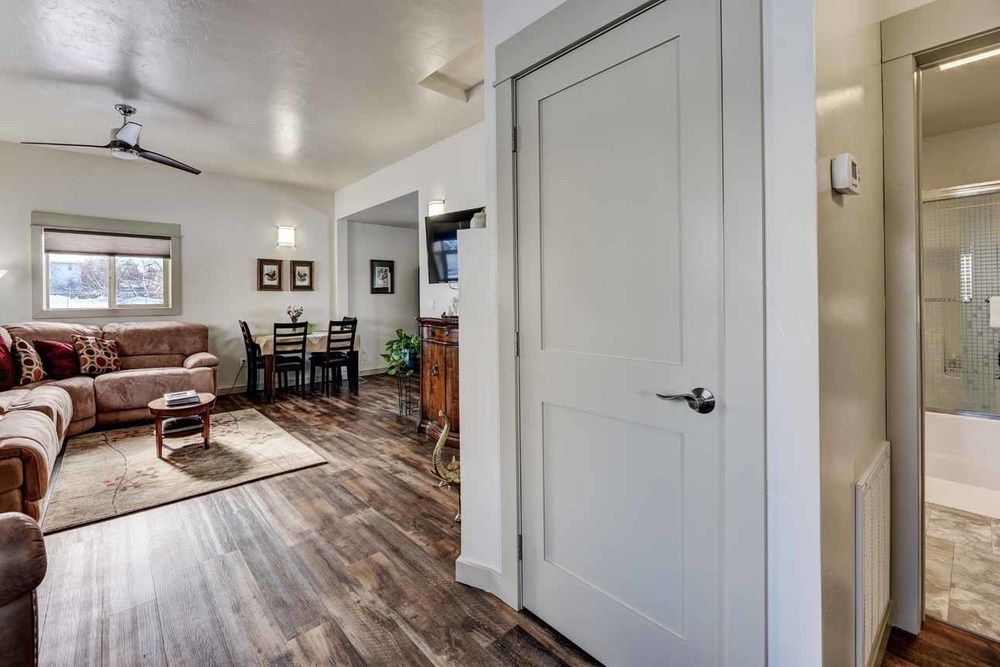 Cooney Property : 3404-3412 Cooney Drive, Helena, MT 59602